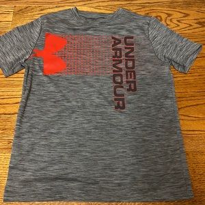 Under Armour t-shirt